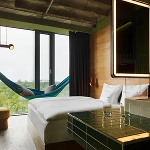 4* Hotel 25hours Bikini