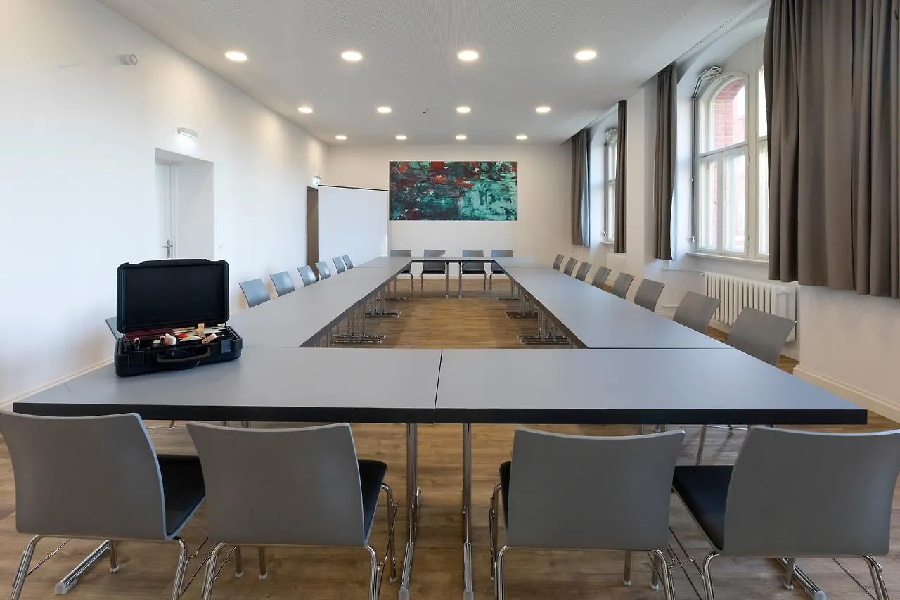 Hostel Jugendherberge Berlin Ostkreuz